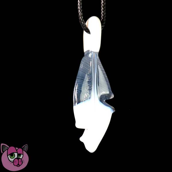 R3G15 Feather Pendant